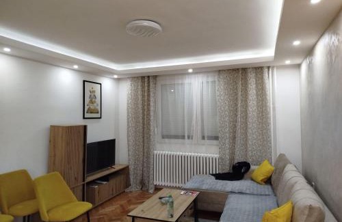 Medijana Apartment | Stan na dan