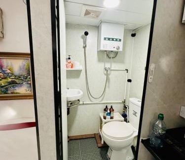 Sheung Wan Apartment | Standard studio Room with RoofTop near LKF central