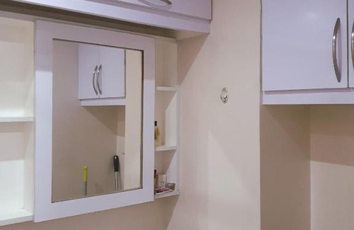 Silang Hotel | Stanford Suites 2 South Forbes Condo - Staycation