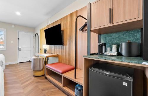 Cow Hollow Hotel | Star Motel
