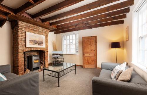 Whitby House | Starfish Cottage