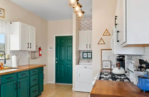 Twentynine Palms House | Stargazing Desert Paradise