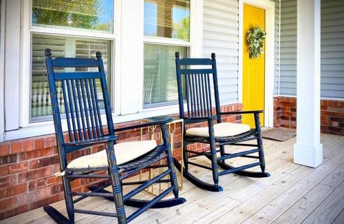 Bentonville House | STARLANDING, 2 Kngs/2 Twns; DT/Museums/Trails