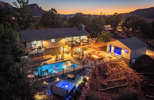 Sedona House | Starview Sedona - Wow Views! 4BR Pool Spa Firepit GameRoom Location