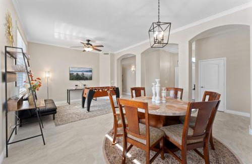 Arrowhead Ranch House | State Farm stadium -pool -renovated 4bed 2 bth!