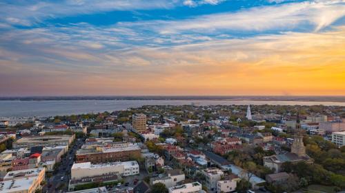 French Quarter Apartment | State St A by AvantStay Heart of French Quarter