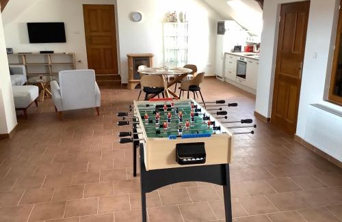Ceske Mezirici House | Statek na samotě