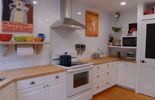 Stony Creek Apartment | Stay Above Our Antique Shop In The Ridgeview Suite @ Stony Creek Depot