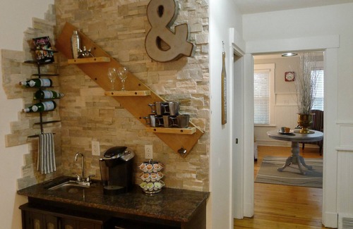 Stony Creek Apartment | Stay Above Our Antique Shop In The Ridgeview Suite @ Stony Creek Depot