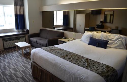 Union City Hotel | Stay Express inn and Suites Atlanta Union City