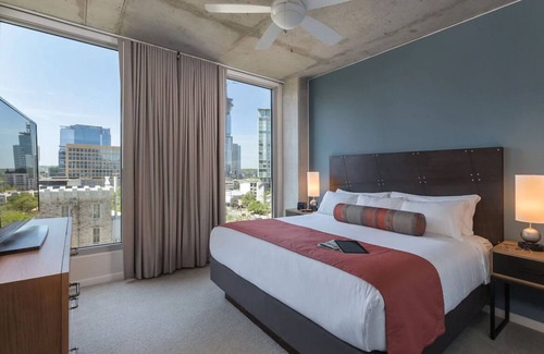 West End Hotel | Stay in Cozy 1BD Suite and Explore Exciting Austin!