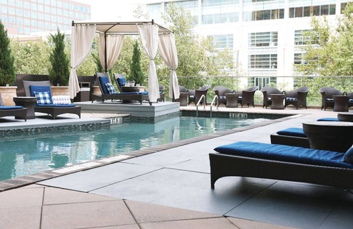 Memorial House | Stay In Indulgence! Free Parking w/Pool, Live Music/Performance at Night!