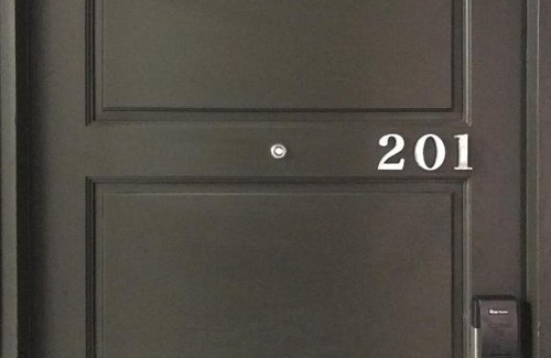 Nimman Apartment | Stay in Style at Nimman R201