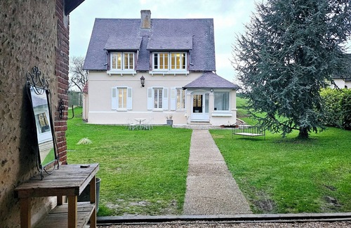 Boissy-le-Bois House | Stay in this country house in the heart of the Vexin.