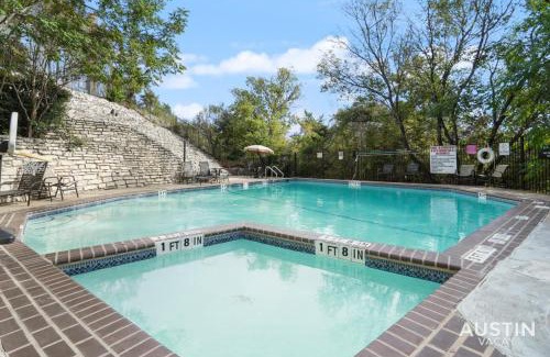 Northwest Hills Village House | Stay Longer in Austin King Suite and Poolside Fun!