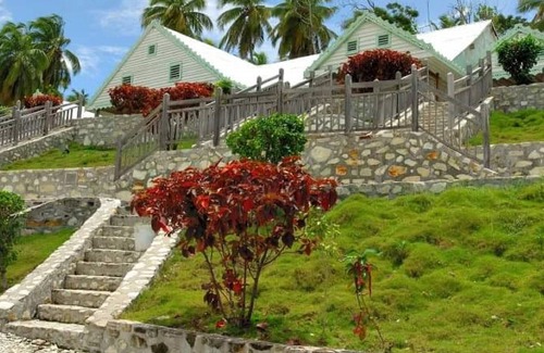 Les Cayes Apartment | Stay on the last preserved island of the Caribbean