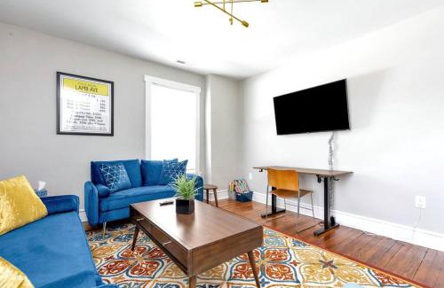 Mosby Apartment | Stay, Play and Pass Go at the Monopoly Penthouse!