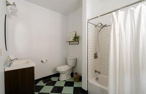 Belmont House | Stay Portland - Spacious Restored Craftsmen - Craft Beer & Coffee