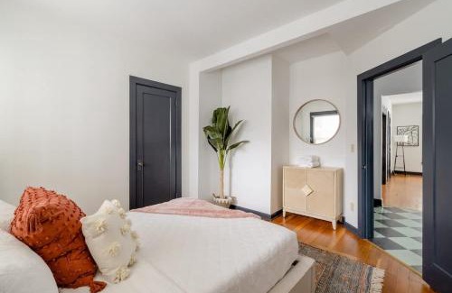 Belmont House | Stay Portland - Spacious Restored Craftsmen - Craft Beer & Coffee