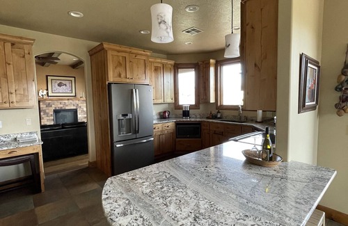 Cannonville House | STAY SATORI ✨ Private desert oasis. Near Bryce Canyon & Escalante Ut.