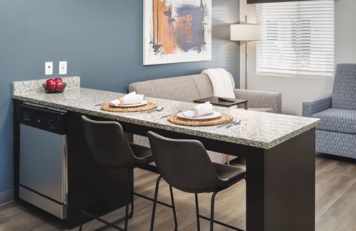 Lithia Springs Apartment | stayAPT Suites Atlanta-Lithia Springs