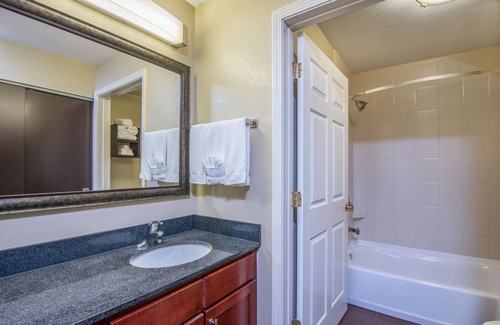 East Texas Hotel | Staybridge Suites Allentown West by IHG