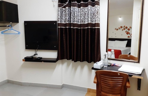 Bilekahalli Hotel | Stayhome classic