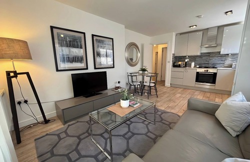 Stepney Green Apartment | StayInn City Aldgate