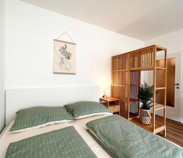 Elmberg Apartment | StayRoom Apartments I "Woody2" neben Donaulände