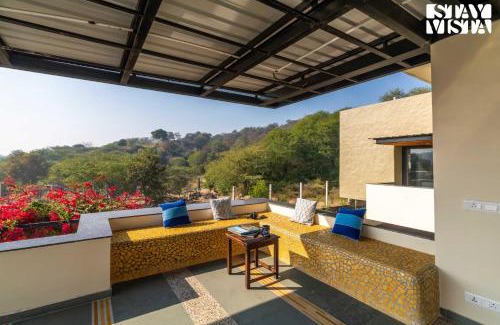 Kishangarh Villa | StayVista at LettGo with Garden, BBQ & Terrace