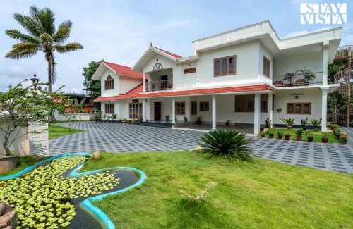 Bison Valley Villa | StayVista at Spice Notes - Breakfast Included