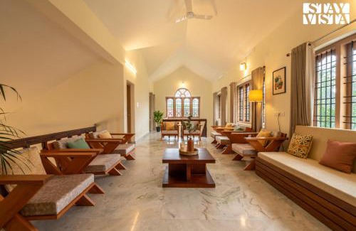Bison Valley Villa | StayVista at Spice Notes - Breakfast Included