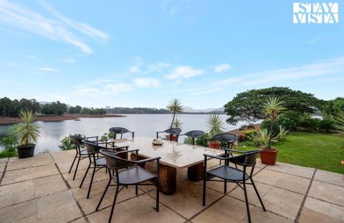 Wadgaon Villa | StayVista at Three Shores with Lake View & Alfresco Dining
