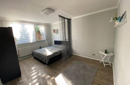 Kernstadt Apartment | STAYWELL XXL Für 7 I Parkplatz I Küche I Netflix