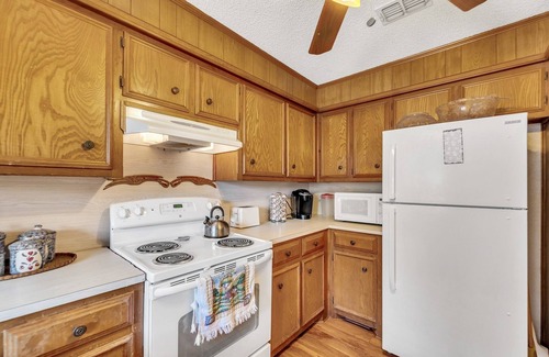 Lubbock House | Stead House-3bd/2ba, Ttu, Fall Specials! 3 Bedroom Home by RedAwning