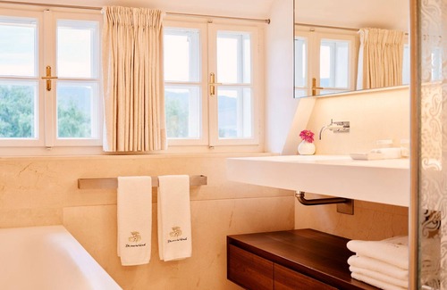 Zeltweg Hotel | Steirerschlössl