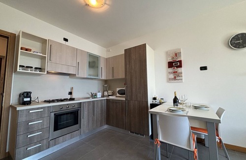 Trezzone Apartment | Stella House Swimming pool - Larihome A68