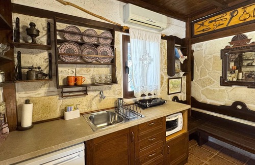 Sitia Hotel | Stella's Traditional Inn