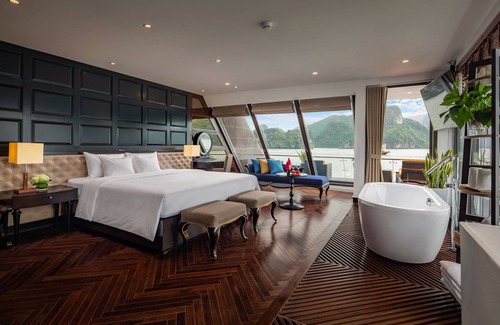 Hoan Kiem Boat Rental | Stellar of the Seas