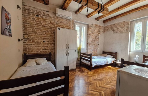 Kotor House | Step to Kotor Bay Guesthouse