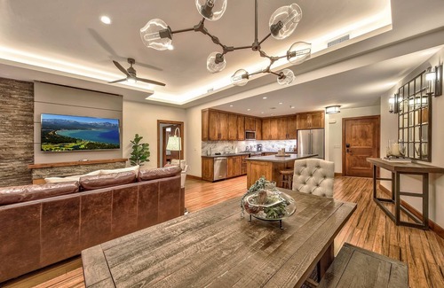 Lakeside Park Condo | Steps From Heavenly Village & Gondola-luxury 3br 3 Bedroom Condo by RedAwning
