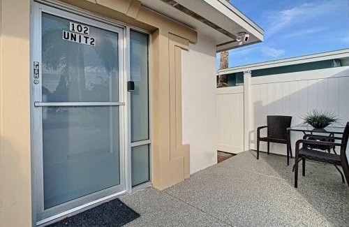 Indian Rocks Beach House | Steps From the beach, renovated 1bd 1 bth