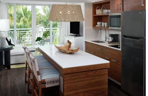 Rock Harbor Hotel | Steps from the Ocean! 2 Units, Pets Allowed, Outdoor Pool!