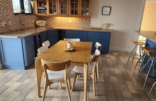 Longboat Key Condo | Steps from the Water with Spectacular Bay Views