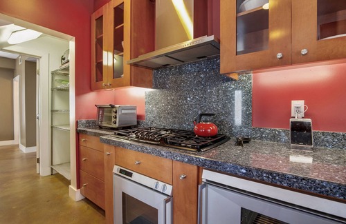 Old Towne House | Steps to Beach Ocean-View Luxury Home w/Rooftop Deck & Private 2-Car Garage