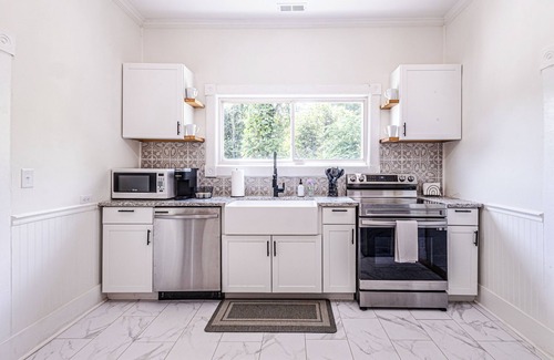 Bryson City Other | "STEPS TO BRYSON" - MTN VIEW, HOT TUB, FIREPIT, NEW REMODEL - WALK TO DOWNTOWN!