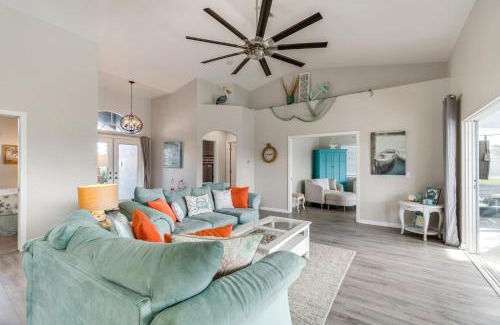 Burnt Store Isles House | Steps to Canal Punta Gorda Home with Private Pool