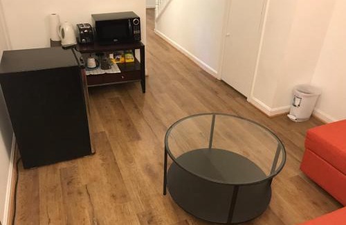 Truxton Circle Apartment | STEPS to CONVENTION CENTER, DOWNTOWN DC, METRO STATION: PRIVATE APARTMENT