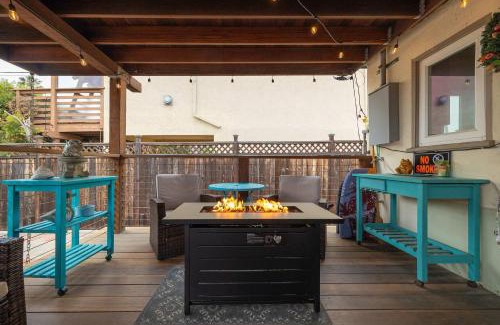 Ocean Beach House | Steps to Ocean Sunset Views Beach Access & San Diego Charm