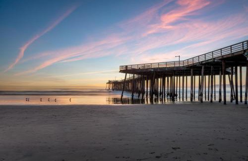 Oceano House | Steps To #PismoBeach with Poker, Foosball, FREE EV Charger, and Bikes